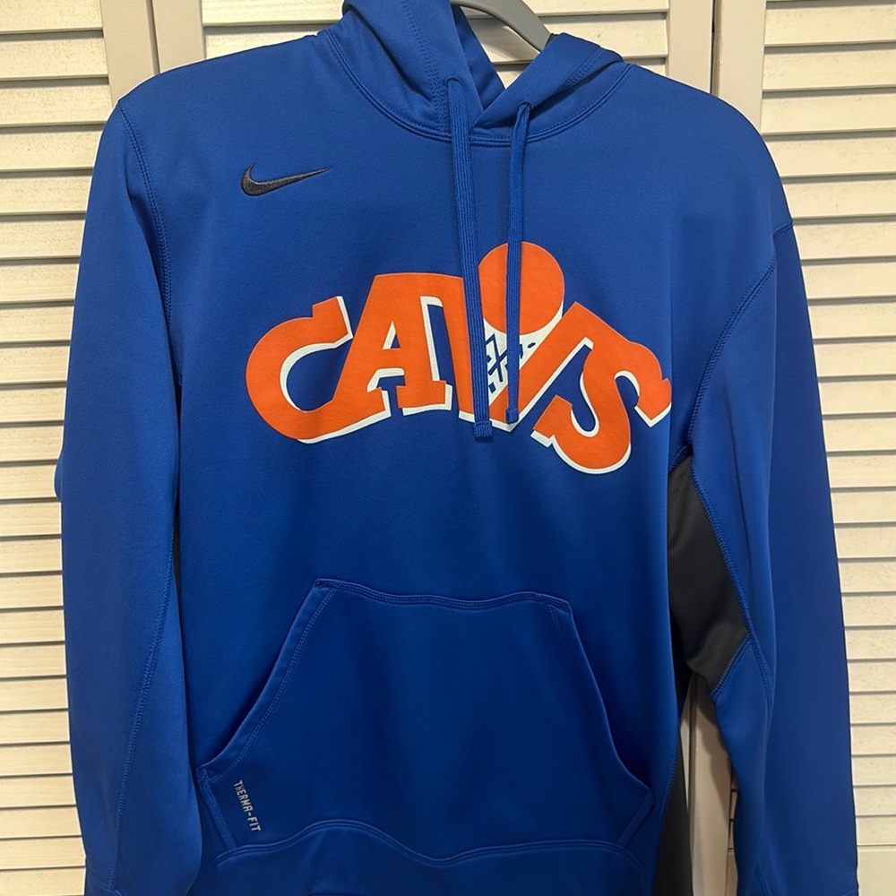 Nike therma-fit Cleveland cavaliers sweatshirt